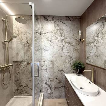 Продается Многокомнатная квартира, 81 м²