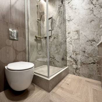 Продается Многокомнатная квартира, 81 м²