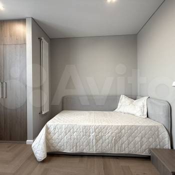 Продается Многокомнатная квартира, 81 м²