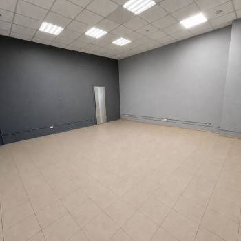 Сдается Нежилое помещение, 445 м²