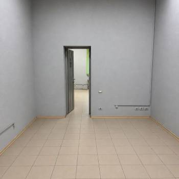 Сдается Нежилое помещение, 445 м²