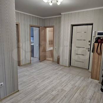 Сдается Многокомнатная квартира, 100 м²