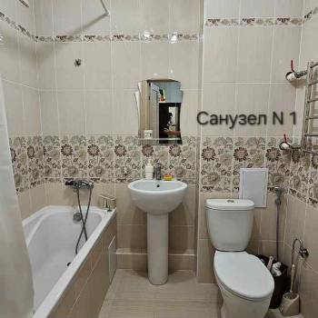 Сдается Многокомнатная квартира, 100 м²