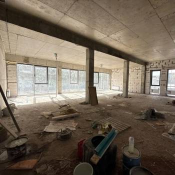 Сдается Нежилое помещение, 232 м²