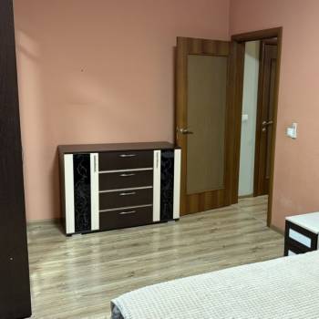 Сдается 1-комнатная квартира, 46 м²