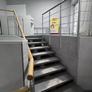 Продается Нежилое помещение, 304 м²