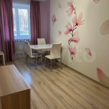 Сдается 2-х комнатная квартира, 62 м²