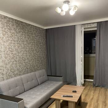 Сдается 1-комнатная квартира, 47 м²