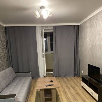 Сдается 1-комнатная квартира, 47 м²