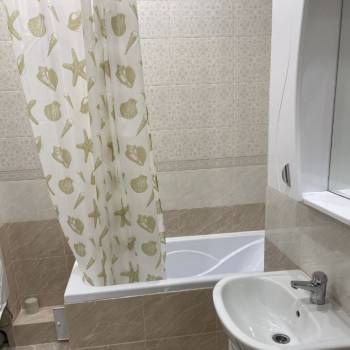 Сдается 1-комнатная квартира, 47 м²