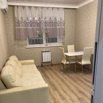 Сдается 1-комнатная квартира, 47 м²