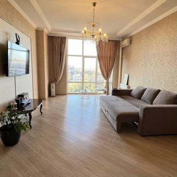 Сдается Многокомнатная квартира, 110 м²