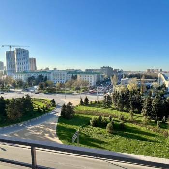Сдается Многокомнатная квартира, 110 м²