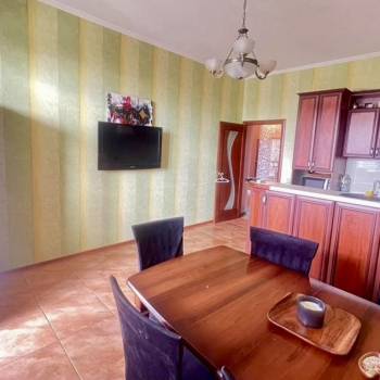 Сдается Многокомнатная квартира, 110 м²