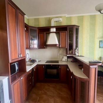 Сдается Многокомнатная квартира, 110 м²