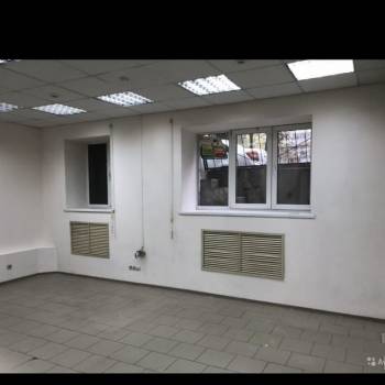 Сдается Нежилое помещение, 42 м²