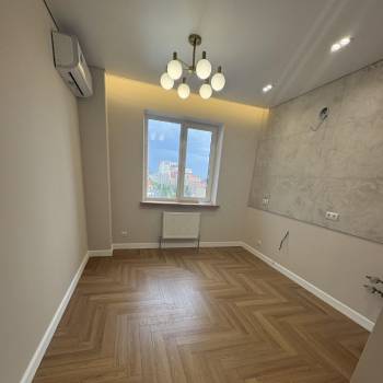 Продается 3-х комнатная квартира, 55 м²