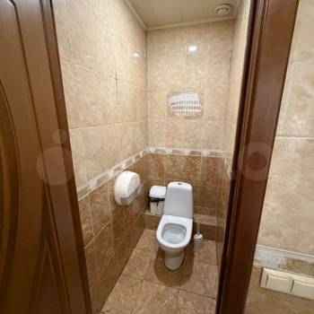 Сдается Нежилое помещение, 187 м²