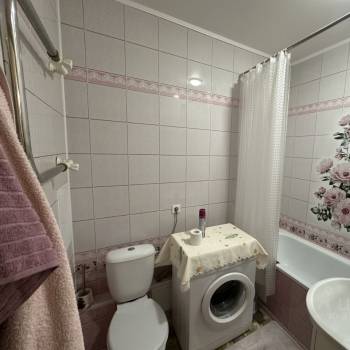 Сдается 1-комнатная квартира, 44 м²