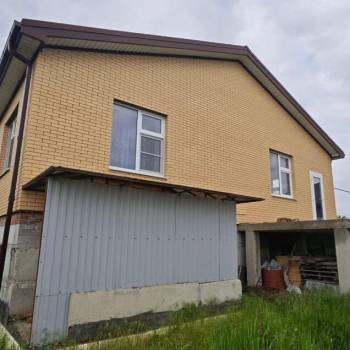 Продается Дом, 205 м²