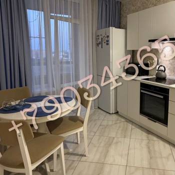 Продается 1-комнатная квартира, 38,2 м²
