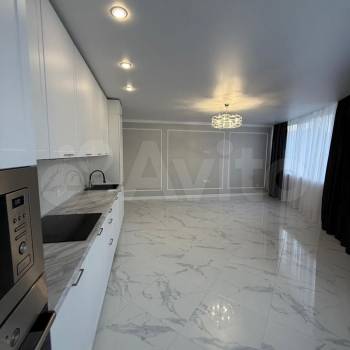 Продается Многокомнатная квартира, 101 м²