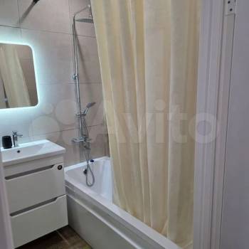 Сдается 1-комнатная квартира, 32 м²