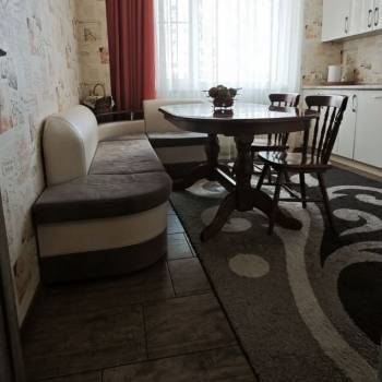 Продается Многокомнатная квартира, 99,2 м²
