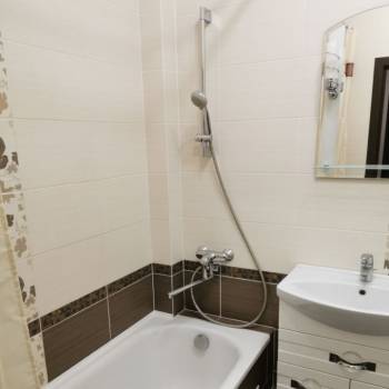 Сдается 1-комнатная квартира, 45 м²