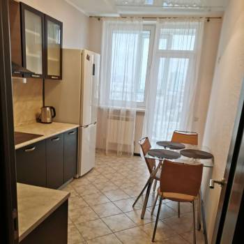 Сдается 1-комнатная квартира, 45 м²