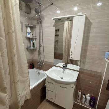 Продается 3-х комнатная квартира, 51,9 м²