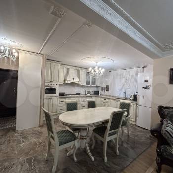 Продается Многокомнатная квартира, 96,6 м²