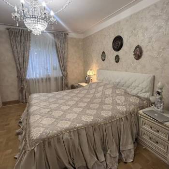 Продается Многокомнатная квартира, 96,6 м²