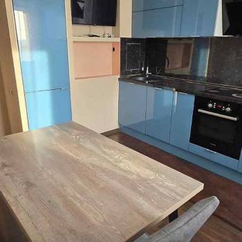 Сдается 2-х комнатная квартира, 75 м²