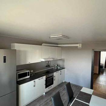 Сдается 2-х комнатная квартира, 65 м²