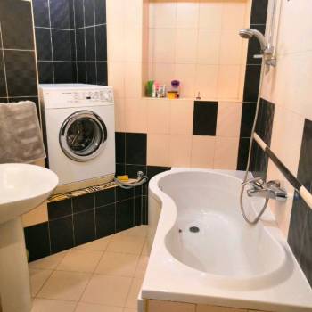 Сдается Многокомнатная квартира, 84 м²