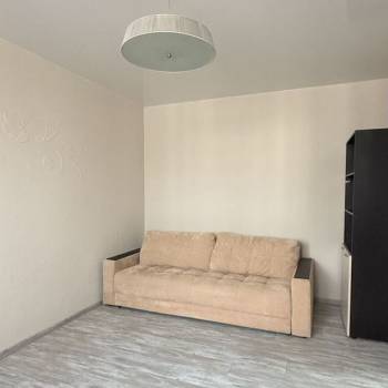 Продается 1-комнатная квартира, 35 м²