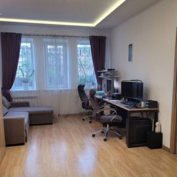 Продается 3-х комнатная квартира, 75,6 м²