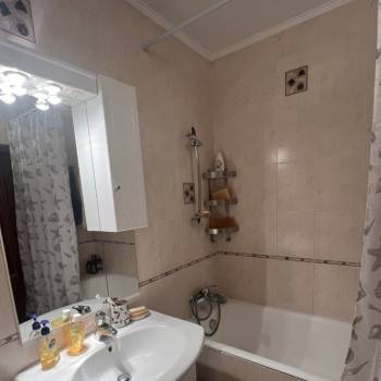 Сдается Многокомнатная квартира, 63 м²