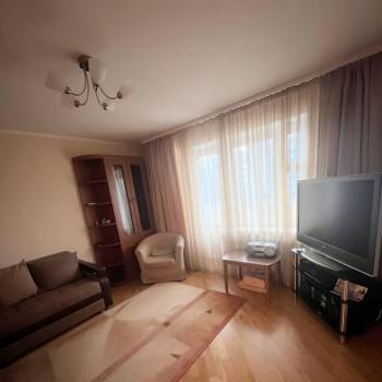 Сдается Многокомнатная квартира, 63 м²