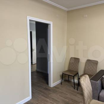 Сдается 2-х комнатная квартира, 106 м²