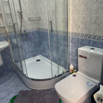 Сдается 2-х комнатная квартира, 106 м²
