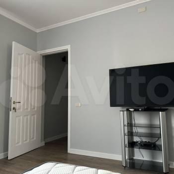 Сдается 2-х комнатная квартира, 106 м²