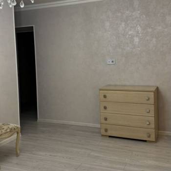 Сдается Многокомнатная квартира, 60 м²