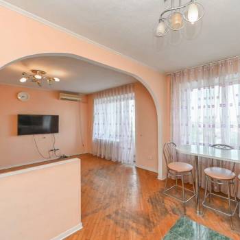 Сдается Многокомнатная квартира, 60 м²