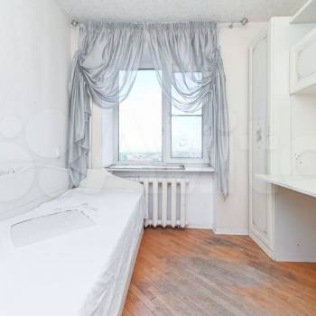 Сдается Многокомнатная квартира, 60 м²