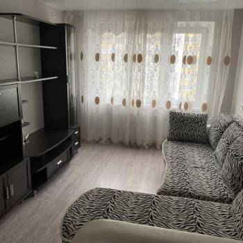 Сдается 1-комнатная квартира, 37 м²