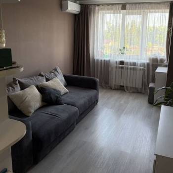Продается 1-комнатная квартира, 33 м²