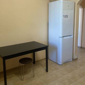 Сдается 2-х комнатная квартира, 64 м²