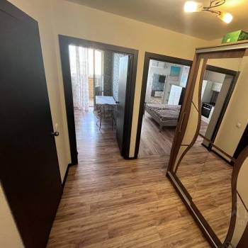 Сдается 1-комнатная квартира, 40 м²